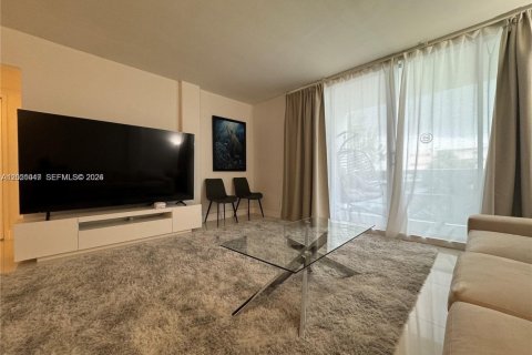 Copropriété à vendre à Bay Harbor Islands, Floride: 1 chambre, 104.52 m2 № 2186190 - photo 7