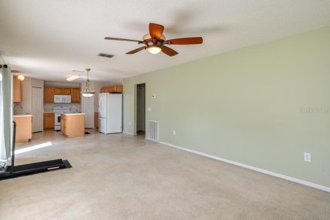 Villa ou maison à vendre à Bartow, Floride: 4 chambres, 261.8 m2 № 2431133 - photo 11