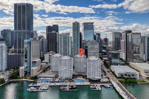Copropriété à vendre à Miami, Floride: 4 chambres, 161.09 m2 № 2016630 - photo 30