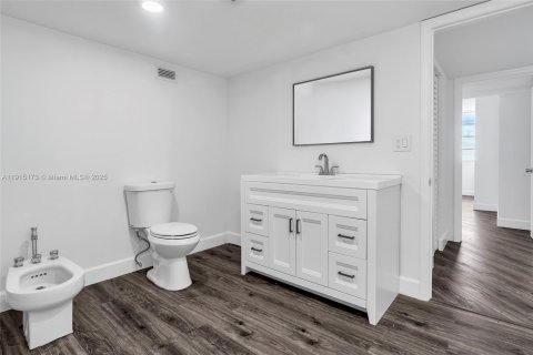 Copropriété à vendre à Miami, Floride: 4 chambres, 161.09 m2 № 2016630 - photo 26