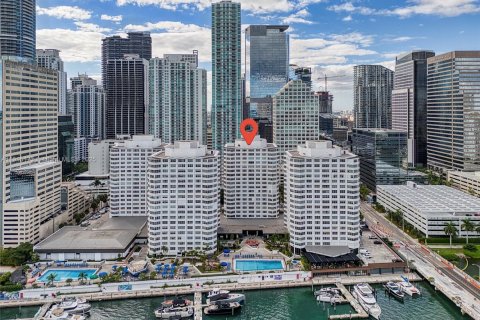 Copropriété à vendre à Miami, Floride: 4 chambres, 161.09 m2 № 2016630 - photo 29
