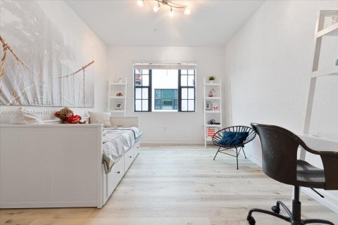 Touwnhouse à vendre à Pembroke Pines, Floride: 3 chambres, 208.66 m2 № 1983425 - photo 12