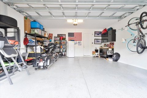 Touwnhouse à vendre à Pembroke Pines, Floride: 3 chambres, 208.66 m2 № 1983425 - photo 28