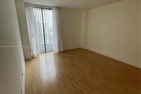 Купить кондоминиум в Авентура, Флорида 2 спальни, 91.97м2, № 1978772 - фото 16