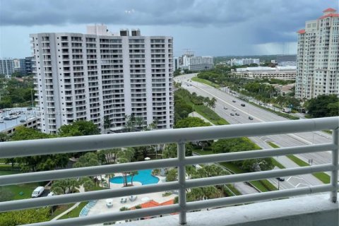 Купить кондоминиум в Авентура, Флорида 2 спальни, 91.97м2, № 1978772 - фото 18