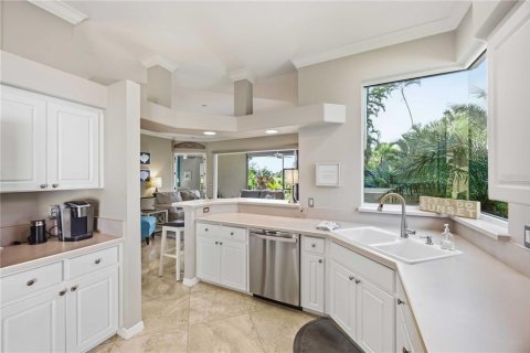 Villa ou maison à vendre à Venice, Floride: 2 chambres, 172.98 m2 № 2405571 - photo 5