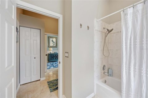 Villa ou maison à vendre à Venice, Floride: 2 chambres, 172.98 m2 № 2405571 - photo 14