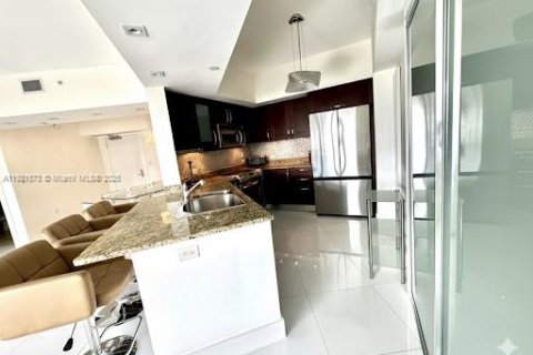 Copropriété à louer à Aventura, Floride: 2 chambres, 124.02 m2 № 1975308 - photo 5