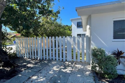 Villa ou maison à louer à Miami, Floride: 3 chambres, 74.32 m2 № 1957317 - photo 14