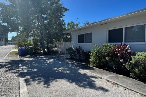 Villa ou maison à louer à Miami, Floride: 3 chambres, 74.32 m2 № 1957317 - photo 12