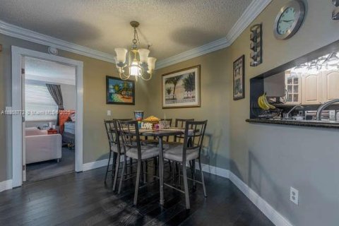 Condominio en venta en Homestead, Florida, 2 dormitorios, 90.12 m2 № 1887359 - foto 4