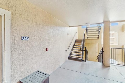 Condo in Orlando, Florida, 3 bedrooms  № 1669807 - photo 25