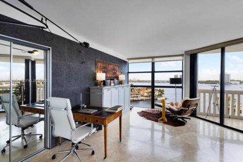 Купить кондоминиум в Авентура, Флорида 2 спальни, 105.91м2, № 2085446 - фото 7