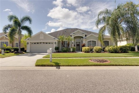 Villa ou maison à vendre à Riverview, Floride: 4 chambres, 225.38 m2 № 1723013 - photo 1