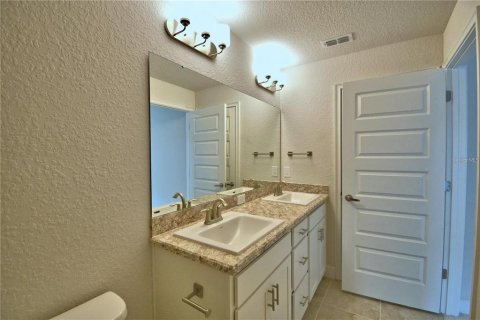 Casa en alquiler en Winter Haven, Florida, 3 dormitorios, 131.74 m2 № 2097140 - foto 5