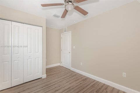 Townhouse in Fort Lauderdale, Florida 3 bedrooms, 95.88 sq.m. № 2040071 - photo 19