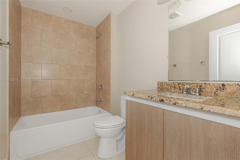 Townhouse in Fort Lauderdale, Florida 3 bedrooms, 95.88 sq.m. № 2040071 - photo 20