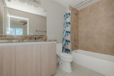 Townhouse in Fort Lauderdale, Florida 3 bedrooms, 95.88 sq.m. № 2040071 - photo 16