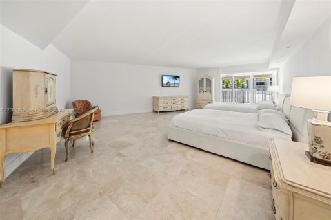 Condo in Key Biscayne, Florida, 3 bedrooms № 2069830 - photo 30