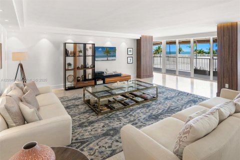 Condo in Key Biscayne, Florida, 3 bedrooms № 2069830 - photo 6