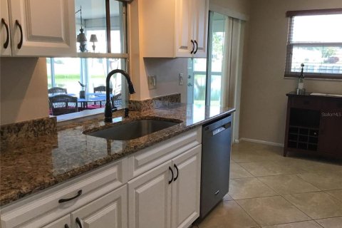 Villa ou maison à vendre à Bradenton, Floride: 2 chambres, 147.71 m2 № 1590521 - photo 7