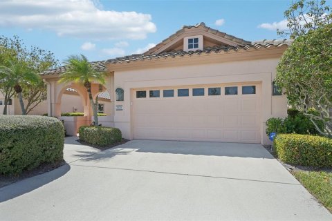 Casa en venta en Sarasota, Florida, 2 dormitorios, 156.63 m2 № 1914168 - foto 1