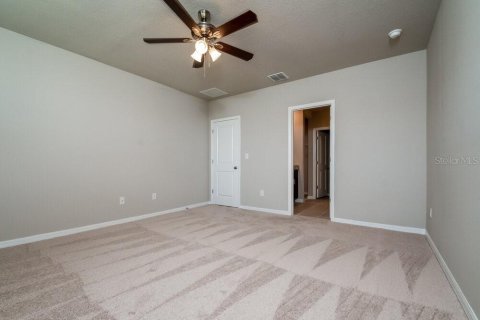 Villa ou maison à louer à Plant City, Floride: 4 chambres, 181.81 m2 № 1905148 - photo 8