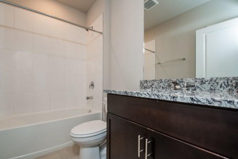 Villa ou maison à louer à Plant City, Floride: 4 chambres, 181.81 m2 № 1905148 - photo 10