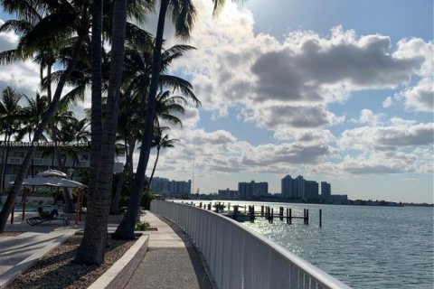 Condo in North Bay Village, Florida, 1 bedroom  № 1738846 - photo 27