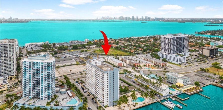 Condo in North Bay Village, Florida, 1 bedroom  № 1738846