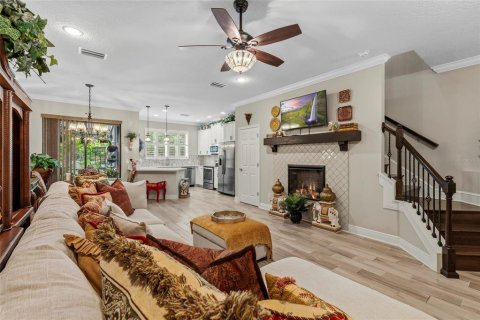 Touwnhouse à vendre à Bradenton, Floride: 3 chambres, 177.26 m2 № 2400047 - photo 11