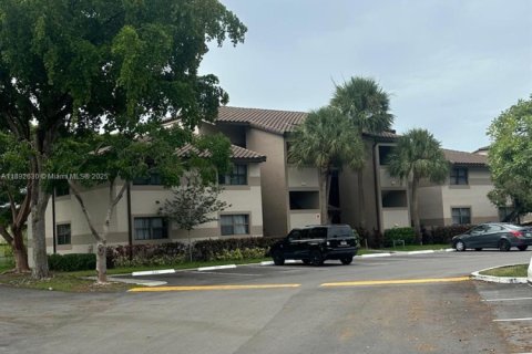 Copropriété à vendre à Sunrise, Floride: 1 chambre, 69.12 m2 № 1946390 - photo 13