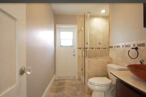 House in Cooper City, Florida 5 bedrooms, 245.63 sq.m. № 2402436 - photo 6