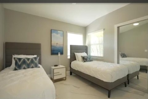House in Cooper City, Florida 5 bedrooms, 245.63 sq.m. № 2402436 - photo 14