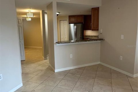 Copropriété à louer à Sarasota, Floride: 1 chambre, 87.33 m2 № 2413759 - photo 4