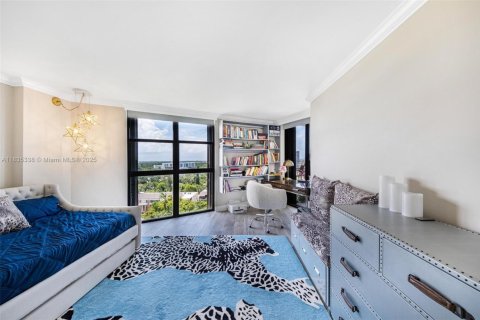 Copropriété à vendre à Miami, Floride: 2 chambres, 126.63 m2 № 1821788 - photo 27