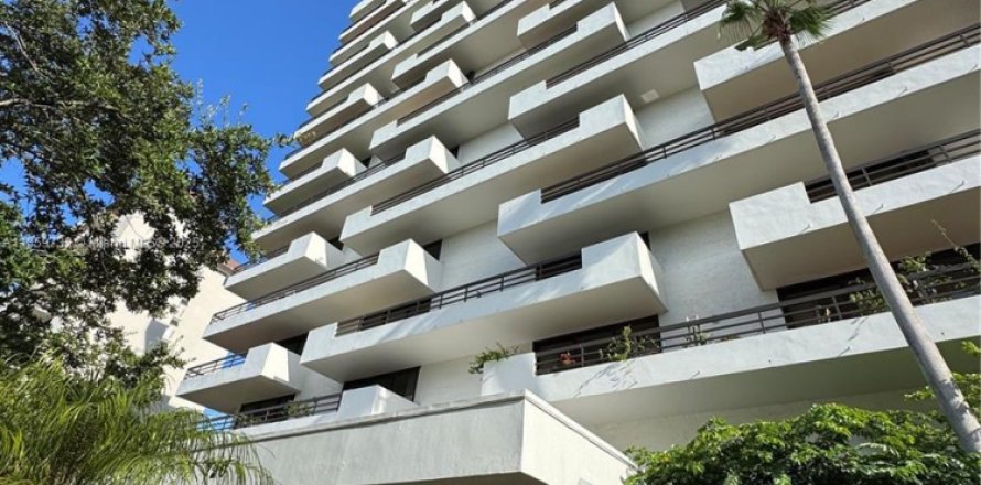 Condo à Coral Gables, Floride, 3 chambres № 1889206
