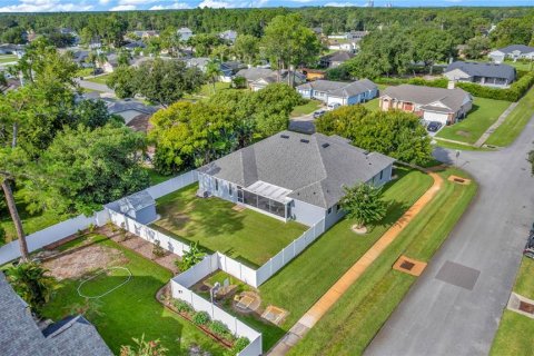 Casa en venta en Orlando, Florida, 4 dormitorios, 222.22 m2 № 1909912 - foto 5