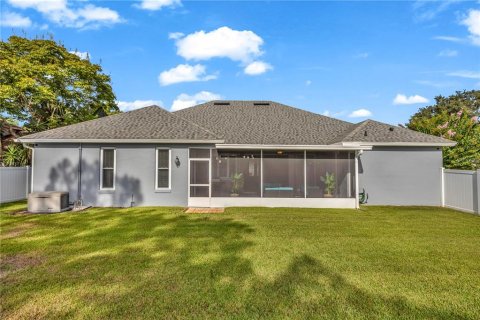 Casa en venta en Orlando, Florida, 4 dormitorios, 222.22 m2 № 1909912 - foto 4