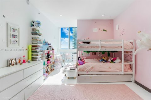 Купить кондоминиум в Санни-Айлс-Бич, Флорида 3 спальни, 257.15м2, № 1995580 - фото 21