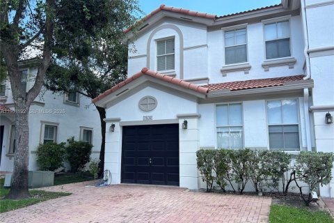 Таунхаус в Дорал, Флорида 3 спальни, 140.38м2 № 2007227