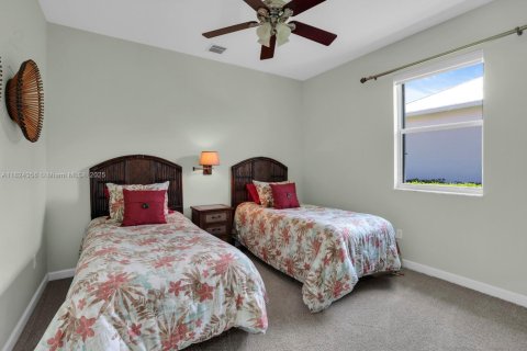 House in Stuart, Florida 4 bedrooms, 248.89 sq.m. № 1792430 - photo 22