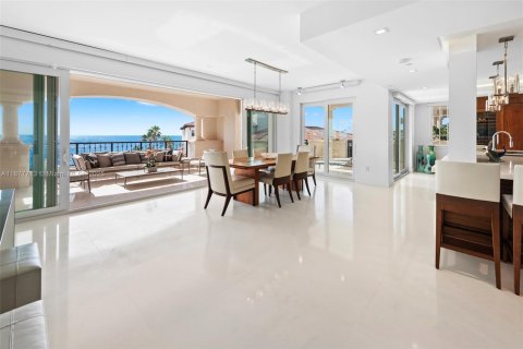 Купить кондоминиум в Майами-Бич, Флорида 2 спальни, 235.04м2, № 1980884 - фото 17