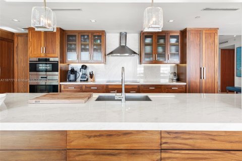 Купить кондоминиум в Майами-Бич, Флорида 2 спальни, 235.04м2, № 1980884 - фото 7