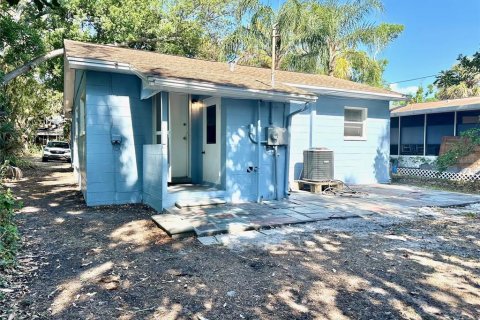 Villa ou maison à louer à Gulfport, Floride: 2 chambres, 81.38 m2 № 2113849 - photo 19