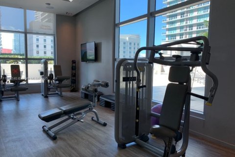 Condominio en alquiler en Miami, Florida, 2 dormitorios, 108.42 m2 № 1984207 - foto 18