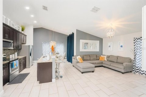 Villa ou maison à vendre à Deltona, Floride: 3 chambres, 140 m2 № 1915045 - photo 25