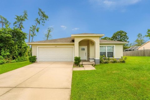 Villa ou maison à vendre à Deltona, Floride: 3 chambres, 140 m2 № 1915045 - photo 1
