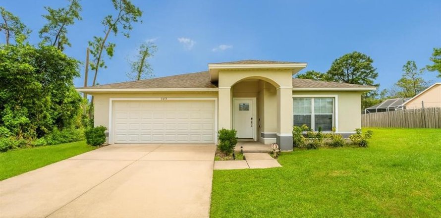 House in Deltona, Florida 3 bedrooms, 140 sq.m. № 1915045
