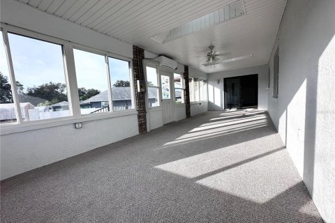 Villa ou maison à louer à Deltona, Floride: 3 chambres, 163.97 m2 № 1914620 - photo 25
